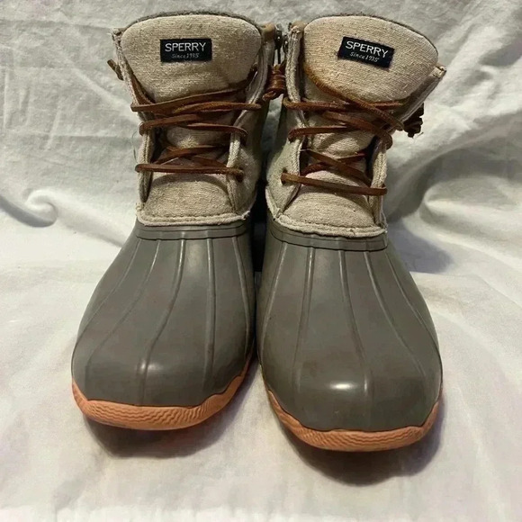 Sperry Women’s Rain Boots - Picture 2 of 5
